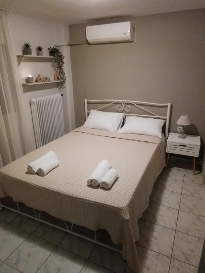 George House Apartment Larissa Luaran gambar