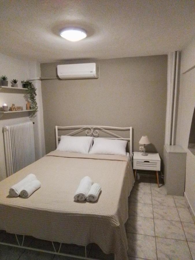 George House Apartment Larissa Luaran gambar