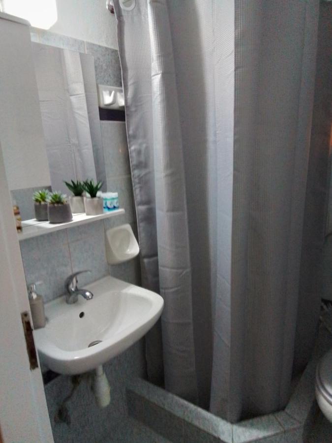George House Apartment Larissa Luaran gambar