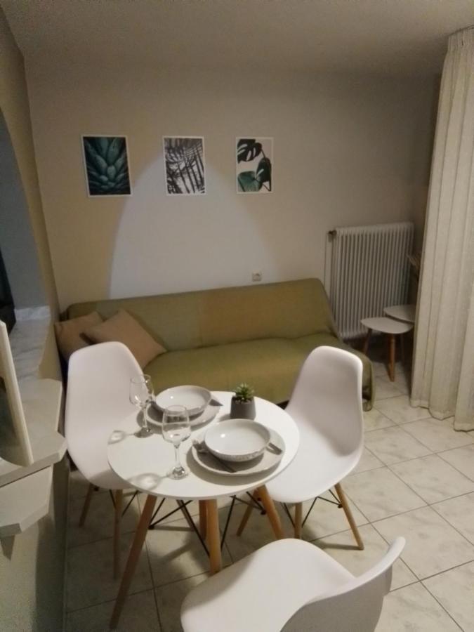 George House Apartment Larissa Luaran gambar